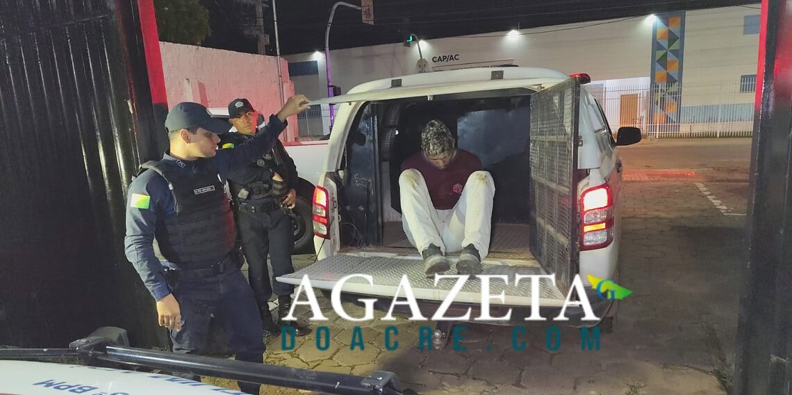 Assaltante invade carro de aplicativo para fugir, mas é preso pela PM em Rio Branco