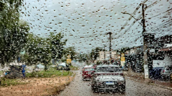 Inmet emite alerta de chuvas intensas e ventos fortes para todo o Acre