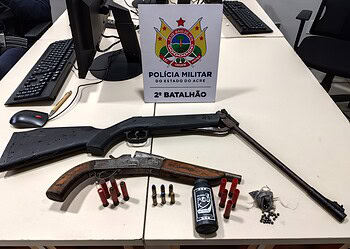 Força Tática do 2º BPM prende homem com armas e munições no Praia do Amapá