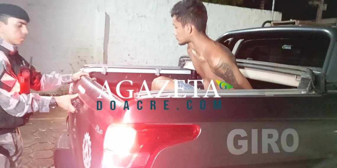 Jovem é preso com drogas e dinheiro em bolsa no bairro Sobral, em Rio Branco