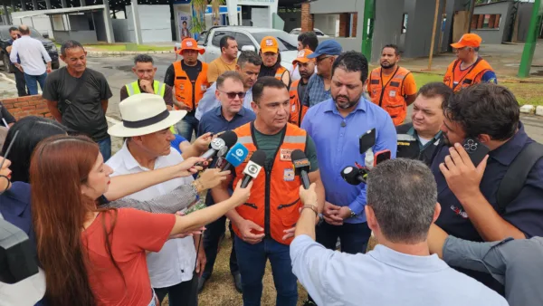 Com nível do Rio Acre em alta e 700 famílias atingidas, Parque de Exposições está pronto para receber desabrigados