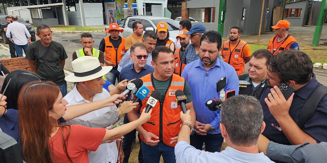 Com nível do Rio Acre em alta e 700 famílias atingidas, Parque de Exposições está pronto para receber desabrigados
