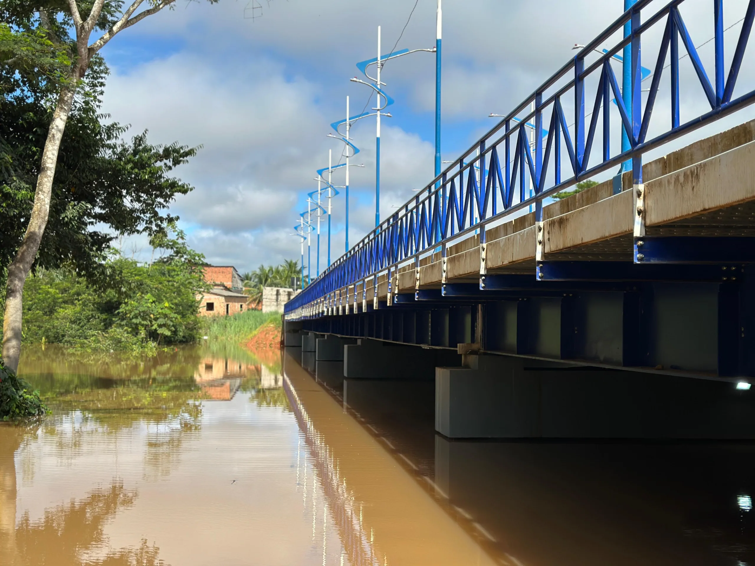 Nova ponte do Judia garante acessibilidade durante a cheia do Rio Acre e beneficia moradores de 23 bairros