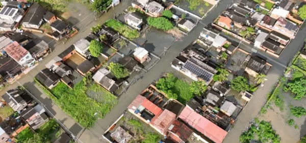 FOTOS: Rio Acre se aproxima dos 16 metros e mais de 800 pessoas já tiveram que deixar suas casas em Rio Branco