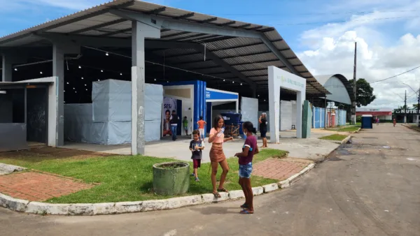 VÍDEO: Moradores abrigados no Parque de Exposições relatam desafios e cobram solução definitiva para as enchentes: 'cansados de sofrer'