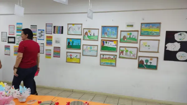 Colégio de Aplicação promove mostra cultural "Brincar e Pintar" para valorizar diversidade étnica-cultural das artes 3 Colégio de Aplicação promove mostra cultural "Brincar e Pintar" para valorizar diversidade étnica-cultural das artes