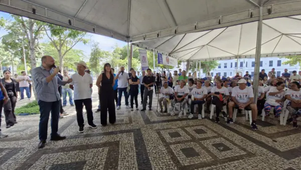 Prefeitura de Rio Branco encerra mês de prevenção de doenças crônicas com ação de saúde na Praça da Revolução 2 Prefeitura de Rio Branco encerra mês de prevenção de doenças crônicas com ação de saúde na Praça da Revolução