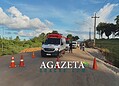 Motorista sofre traumatismo craniano após perder controle e cair com carro em igarapé em Rio Branco