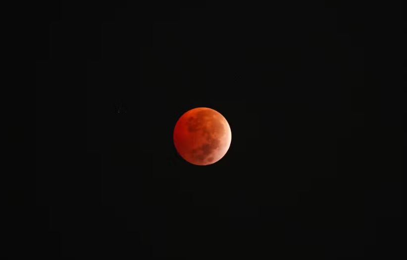 Lua de Sangue no Rio de Janeiro — Foto: Marcello Cavalcanti