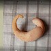 Ovo em formato de escorpião, croissant, meia-lua: por que será?