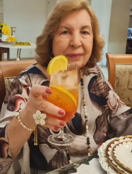 A acadêmica de medicina Ana Clara Martinello Manchini celebrou seus 19 anos com familiares e amigos. Vejam mais na coluna No Circuito