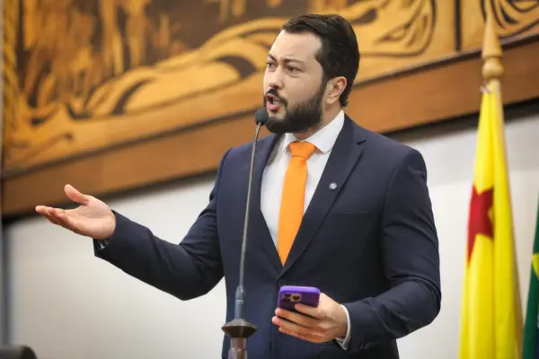 Jarude lança processo seletivo com 2 vagas para seu gabinete; veja como participar