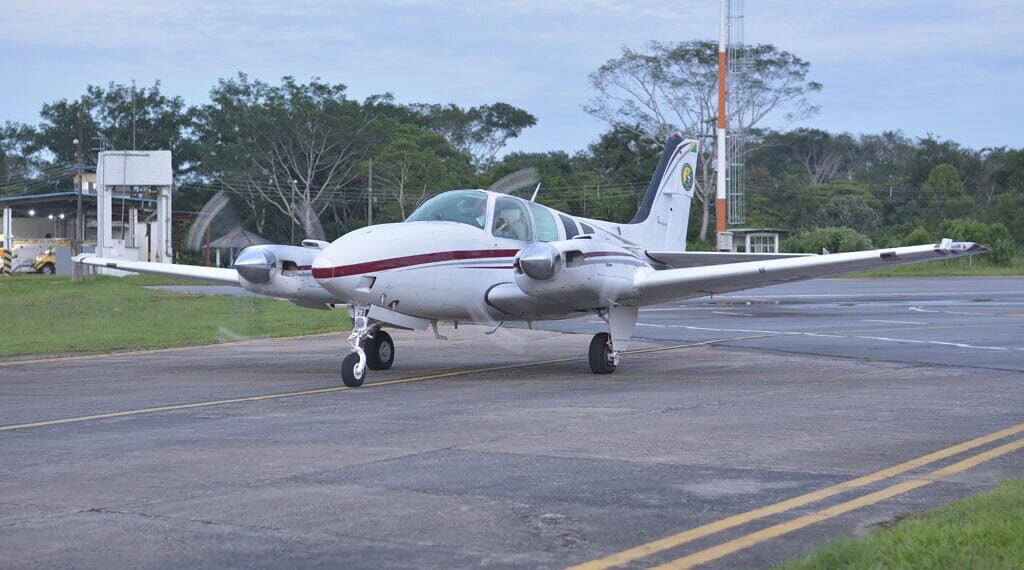 Um voo pela vida: aeronave decola em mais uma missão de traslado de órgão. Foto: Italo Sousa/Sejusp