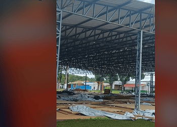 Sem famílias, abrigos no Parque de Exposições serão desmontados até quarta-feira