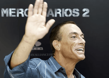 Jean-Claude Van Damme lança 'Os mercenários 2' em hotel em Madrid, na Espanha — Foto: AP/Andres Kudacki