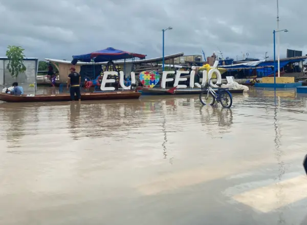 Rio Envira passa da cota de transbordo e já desabriga famílias em Feijó
