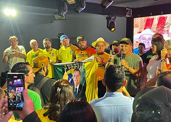 Ato em Rio Branco pede anistia a presos por protestos de 8 de janeiro e reúne lideranças da direita