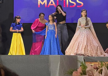 A promoter Meyre Manaus proporcionou uma noite cheia de glamour e beleza durante a quinta edição do concurso Miss Acre Juvenil
