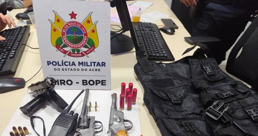 Polícia apreende pistola, revólver e escopeta durante ação no loteamento Praia do Amapá