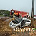 Motorista fica preso às ferragens após perder controle e bater em poste na BR-317