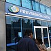 Movimentação de previdenciários, em frente a unidade de atendimento do INSS, no bairro do Jabaquara, zona sul de São Paulo, nesta quinta-feira, 24 de abril de 2025, de portas fechadas, após descoberta do rombo bilionário no Instituto Nacional do Seguro Social. — Foto: ENATO S. CERQUEIRA/ATO PRESS/ESTADÃO CONTEÚDO