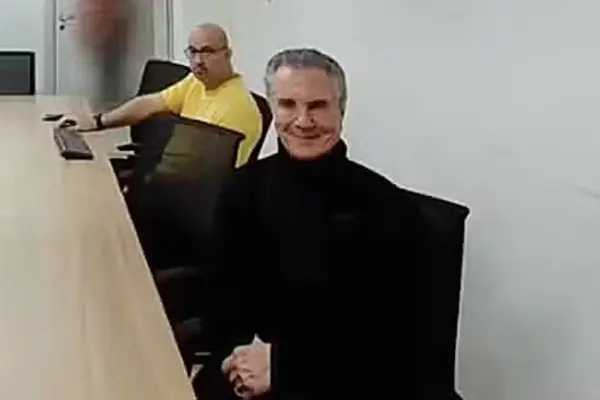 Por 6 a 4, STF mantém prisão do ex-presidente Fernando Collor
