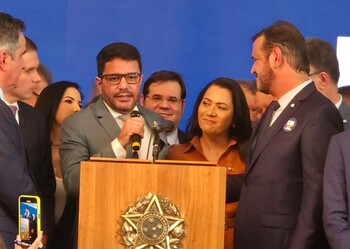 Gladson confirma pré-candidatura de Mailza ao governo do Acre em lançamento da federação entre PP e União Brasil