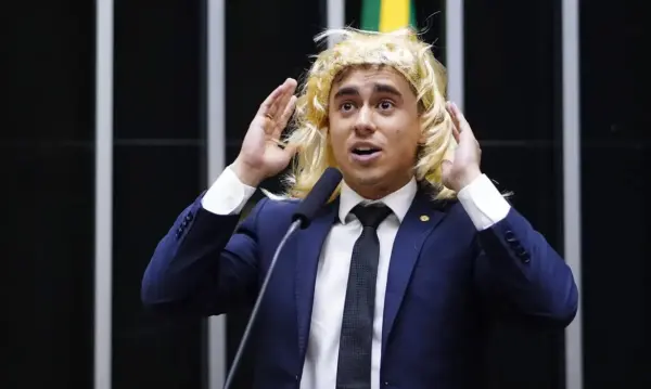 Justiça condena Nikolas por discurso transfóbico na Câmara