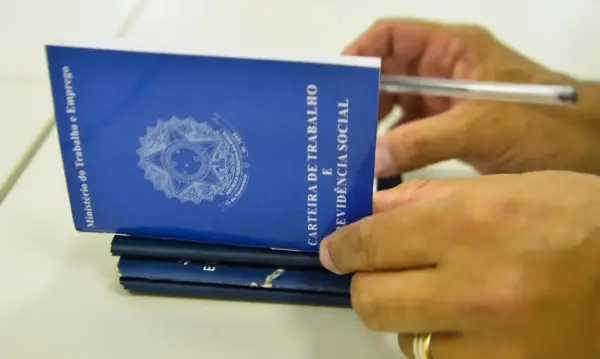 Acre gera 4,8 mil empregos com carteira assinada nos últimos 12 meses