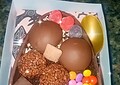 Empreendedora inicia negócio de doces após demissão e aposta em ovos de Páscoa a preços acessíveis no Acre