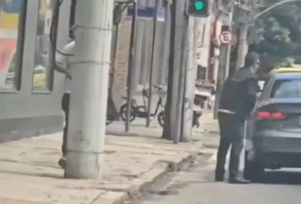 VÍDEO: policial federal finge se render a tentativa de assalto e mata criminoso no Rio