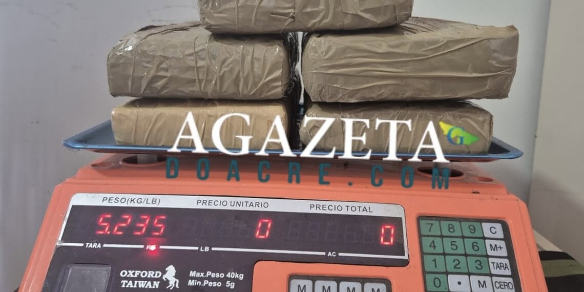 Adolescente é apreendida com mais de 5 kg de skunk em táxi entre Plácido de Castro e Rio Branco