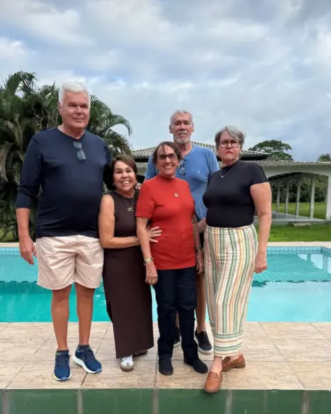 Em coquetel que acontece nesta quinta, 29, a empresária Carina Soares recebe clientes e amigos para inauguração da loja Live