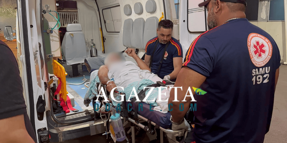 Homem cai do telhado ao tentar consertar telhas e sofre lesão no tórax no interior do Acre