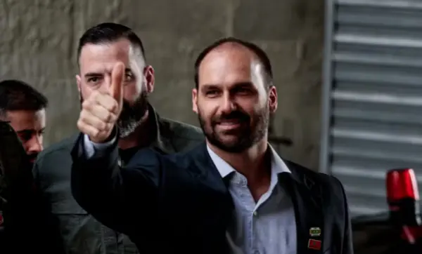 PGR pede abertura de inquérito para investigar Eduardo Bolsonaro por atuação nos EUA contra autoridades brasileiras