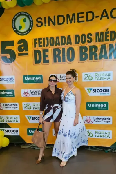 Em coquetel que acontece nesta quinta, 29, a empresária Carina Soares recebe clientes e amigos para inauguração da loja Live