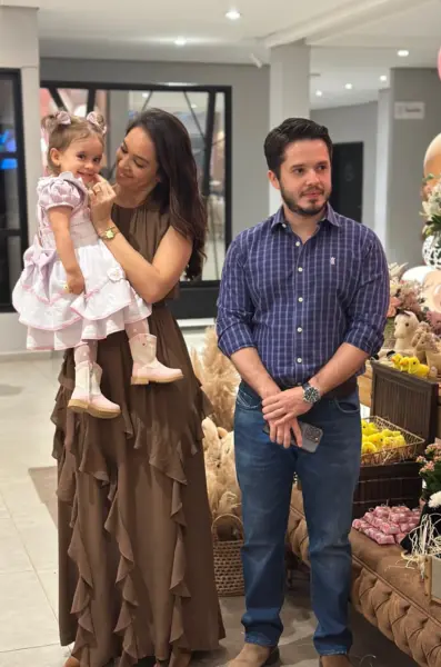 Em coquetel que acontece nesta quinta, 29, a empresária Carina Soares recebe clientes e amigos para inauguração da loja Live