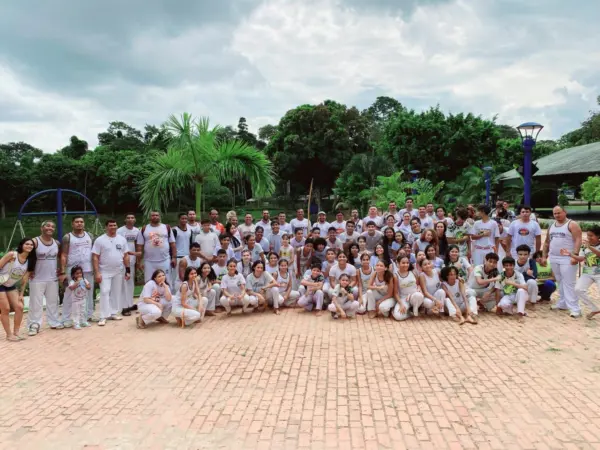 Evento reúne 15 grupos de capoeira e quase 500 praticantes em dois dias de programação no Horto Florestal