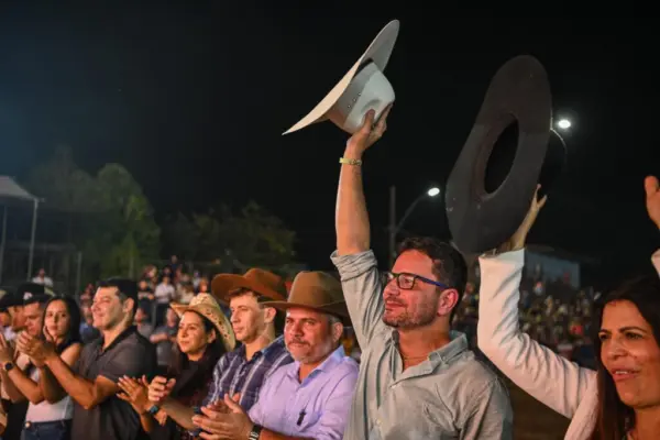 Em Epitaciolândia, Gladson participa de circuito country e reafirma compromisso com o município