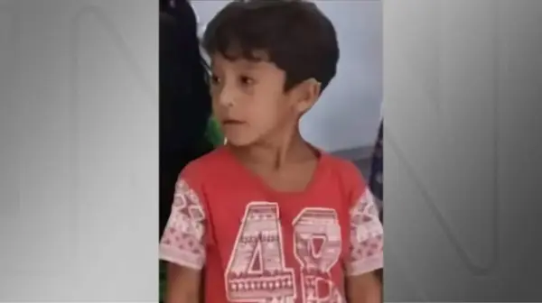 Criança desaparecida é achada morta no Amazonas; suspeita é de ataque de jacaré