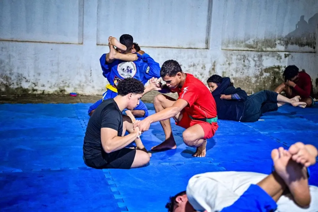 Jovens alcançados por projeto de jiu-jítsu em batalhão da PM alimentam sonhos 5 Jovens alcançados por projeto de jiu-jítsu em batalhão da PM alimentam sonhos