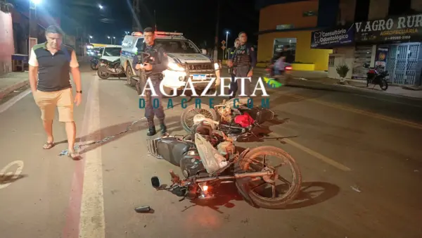 Motociclistas ficam feridos após colisão em Rio Branco