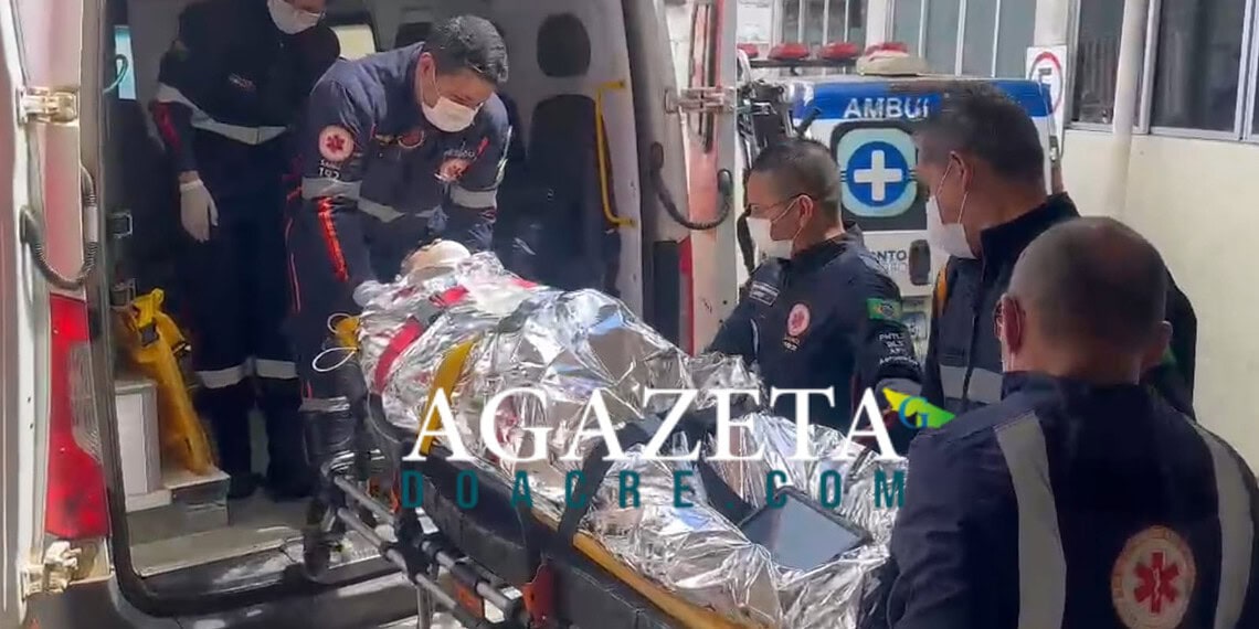 Homem sofre traumatismo craniano após ser atingido por árvore durante derrubada de árvores no Acre