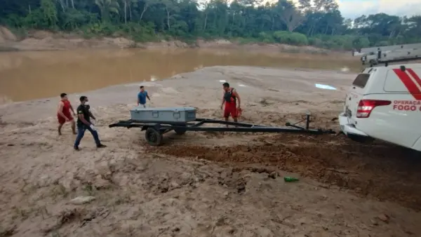Corpo em decomposição é encontrado boiando no Rio Acre