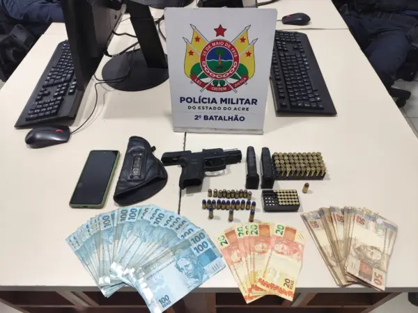 Polícia prende homem armado e com R$ 6 mil em operação no Cidade do Povo