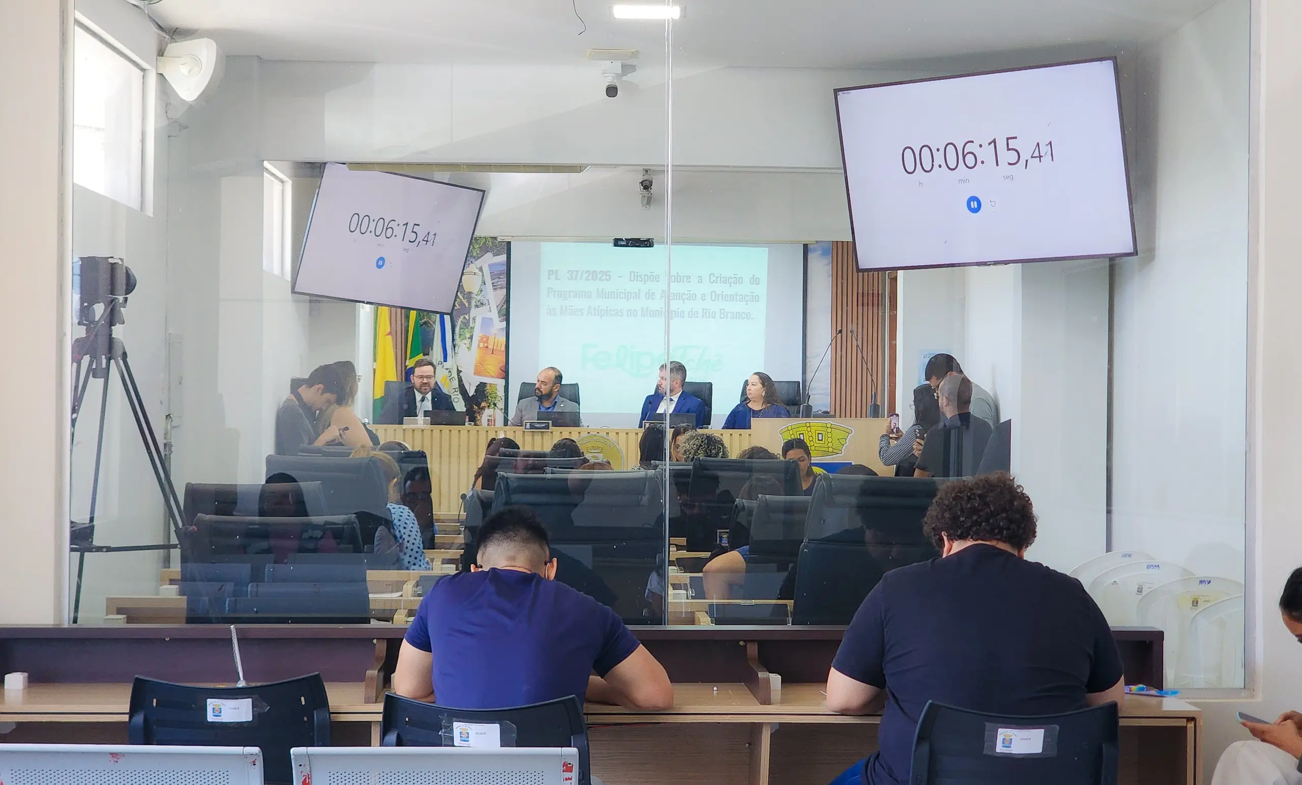 Audiência pública liderada por Felipe Tchê debate programa de apoio a mães de atípicos 4 Audiência pública liderada por Felipe Tchê debate programa de apoio a mães de atípicos