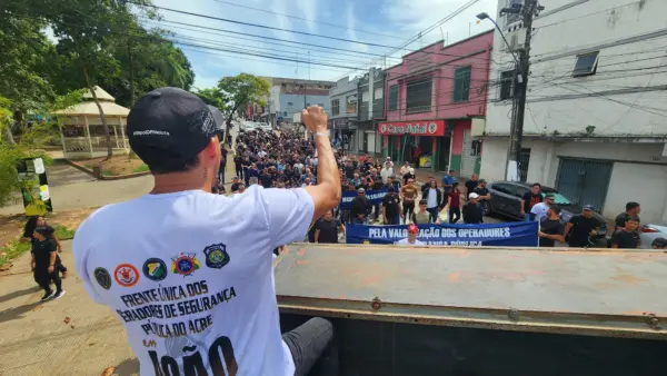 Governo responde a protesto de policiais e bombeiros com balanço de investimentos na Segurança