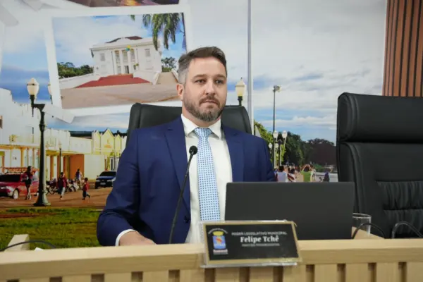 Felipe Tchê apresenta PL que institui o Programa Municipal de Monitoramento da Saúde Estudantil