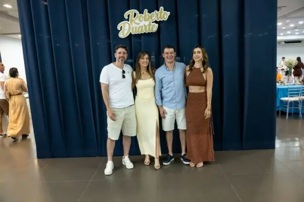 Deputado federal Roberto Duarte recebeu turma de amigos e familiares para comemorar seus 50 anos, no último dia 10
