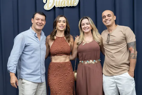 Deputado federal Roberto Duarte recebeu turma de amigos e familiares para comemorar seus 50 anos, no último dia 10